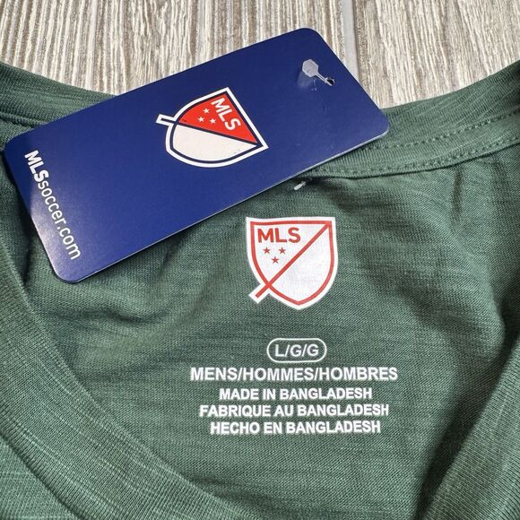 Portland Timbers PDX TShirt Men’s L Green Logo Soft MLS Soccer New - Picture 4 of 9